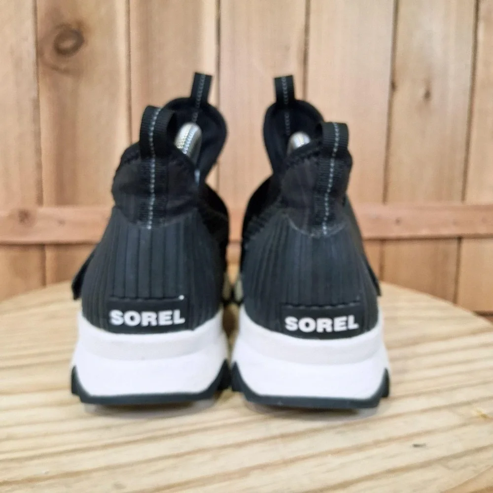 Sorel Kinetic Sneak‎ Shoes Womens 8.5 Black Mesh Slip On Walking Strap Sneakers